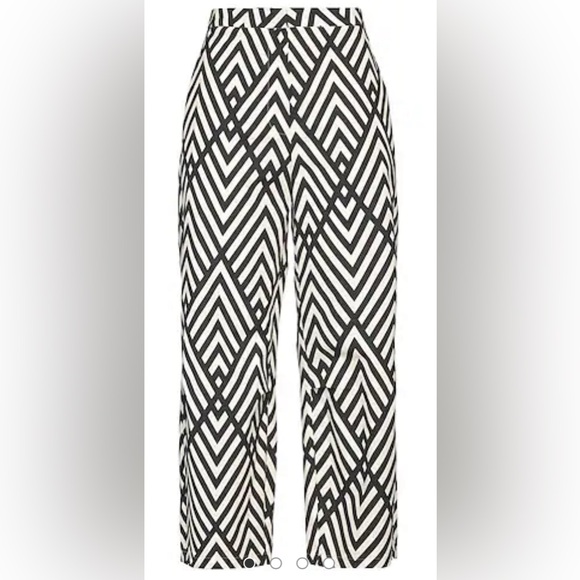 Niu Casual Pants in Black and Light Ivory, Size S - Picture 3 of 12